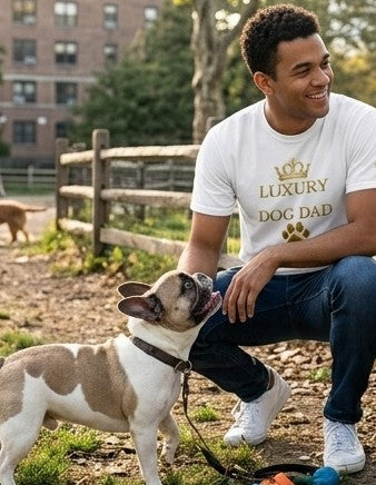 Luxury Dog Dad mit Pfote – Edles Unisex T‑Shirt